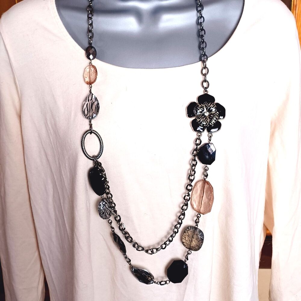 NY Collection Layered Flower Accent Lucite Zebra Stripe Beads Vintage Necklace - Picture 2 of 9